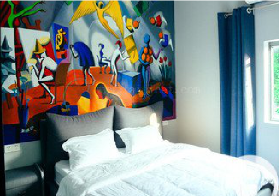 瑞昌对于酒店的墙体彩绘而言更注重哪些方面？